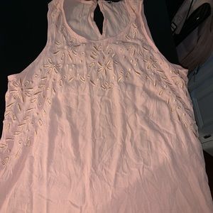 Fun peach colored tank to dress up with!!